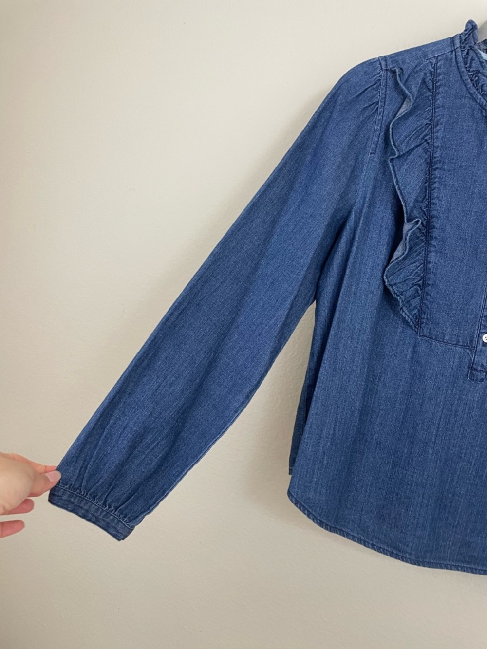 J. Crew Denim Ruffle Bib Popover Long Sleeves Top Preppy Size Small - Picture 5 of 9